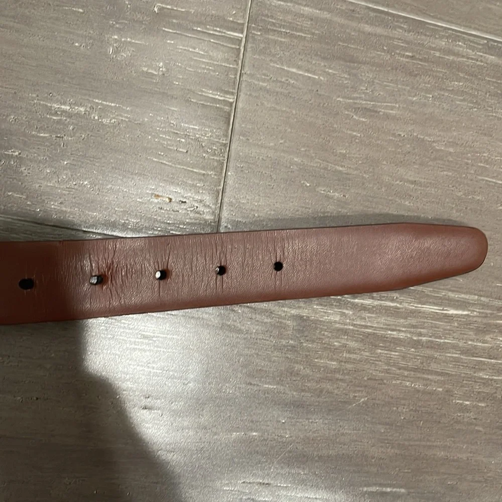 Men’s Original Penguin classic work office leather belt brown. Size 36